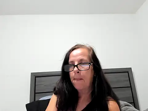 peachgoddess online show from September 16, 2025, 3:18 am