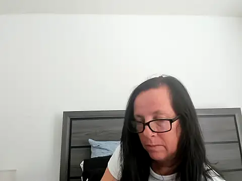 peachgoddess online show from September 27, 2025, 4:01 pm