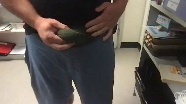 danejackson2025 online show from September 15, 2025, 9:04 pm