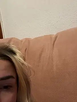 Snapshot of DarkVelvet chatting on March 16, 2025, 8:21 pm DarkVelvet online show from March 16, 2025, 8:21 pm