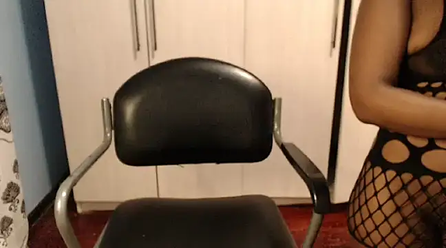 ShyTiny Bae online show from March 17, 2025, 4:54 pm