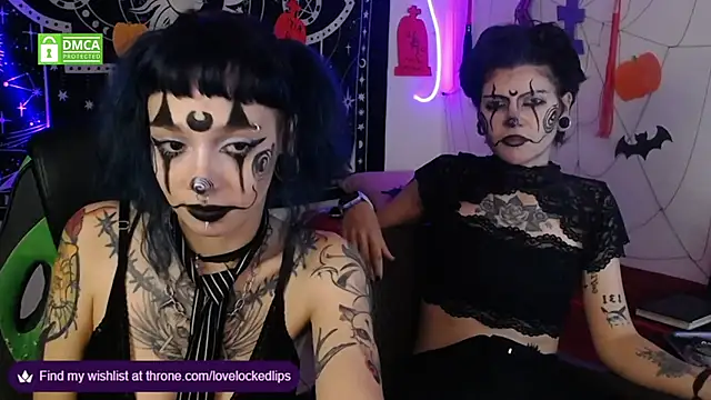 lovelockedlips online show from October 24, 2025, 3:14 am