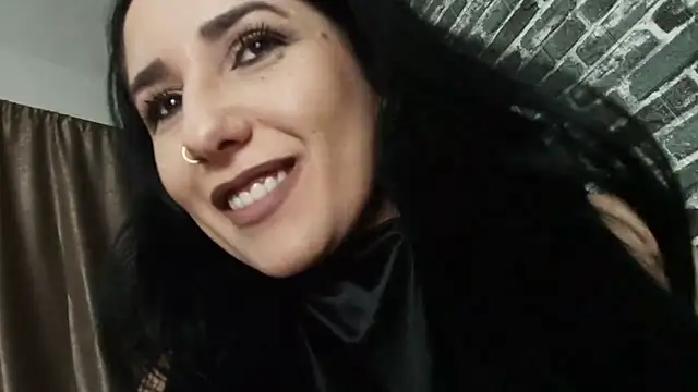 missdyaa online show from October 8, 2025, 11:24 pm