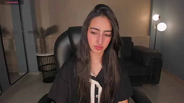 LarisaSmirnov online show from September 15, 2025, 1:05 am