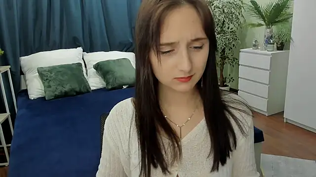 JulietMonli online show from October 1, 2025, 3:23 am