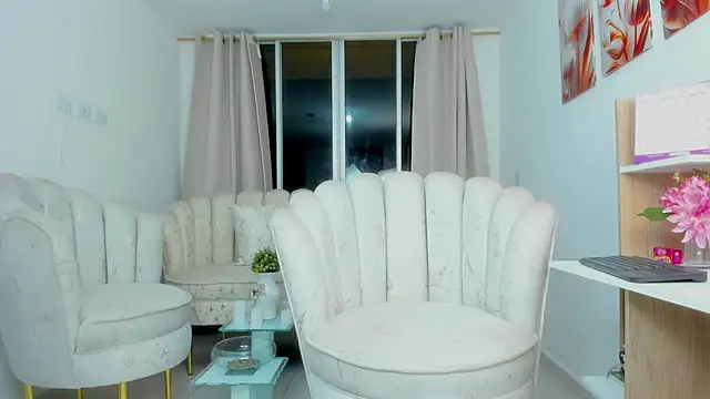 karol f00x online show from October 6, 2025, 2:53 am