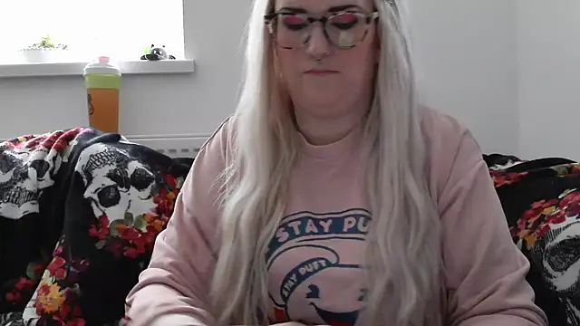 Sizzling Indie36 online show from September 12, 2025, 12:38 pm