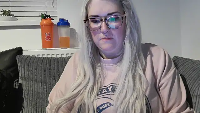 Sizzling Indie36 online show from September 13, 2025, 12:54 am