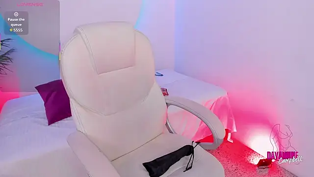 Dayanne campbelll online show from December 22, 2025, 11:35 pm