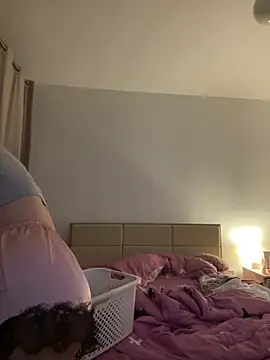 Natasha Cameron22 online show from April 14, 2026, 8:37 pm