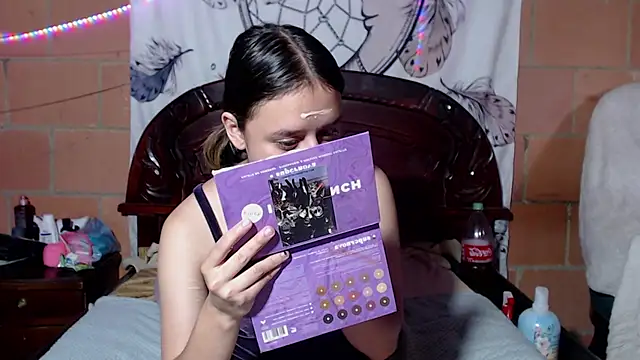 Sukychan  online show from March 18, 2025, 8:59 pm