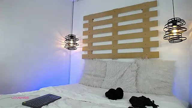 Andy Leex online show from September 14, 2025, 8:19 pm