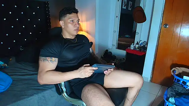 ethan dalton  online show from January 15, 2026, 3:11 am