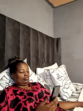 Snapshot of sexylira chatting on February 3, 2026, 9:47 am sexylira online show from February 3, 2026, 9:47 am