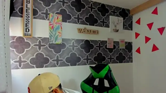 317894 online show from January 13, 2026, 7:19 pm