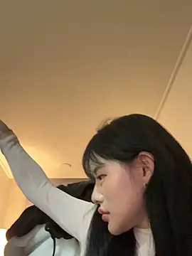 tangju7 online show from November 23, 2025, 10:09 pm