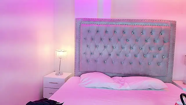 Lia adamsss online show from March 6, 2026, 3:47 am