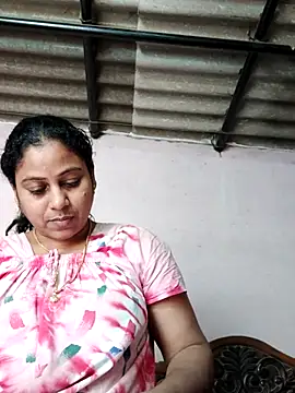 JENNIFERtamil online show from December 3, 2025, 7:49 am