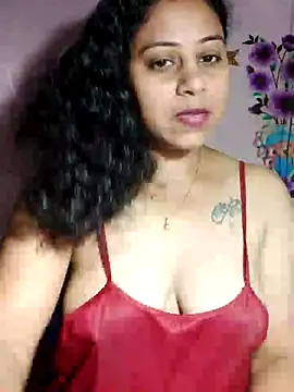 Snapshot of JENNIFERtamil chatting on March 27, 2026, 6:40 pm JENNIFERtamil online show from March 27, 2026, 6:40 pm