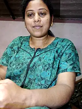 Snapshot of JENNIFERtamil chatting on March 31, 2026, 7:42 am JENNIFERtamil online show from March 31, 2026, 7:42 am