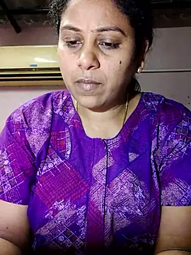 Snapshot of JENNIFERtamil chatting on May 30, 2026, 1:30 pm JENNIFERtamil online show from May 30, 2026, 1:30 pm