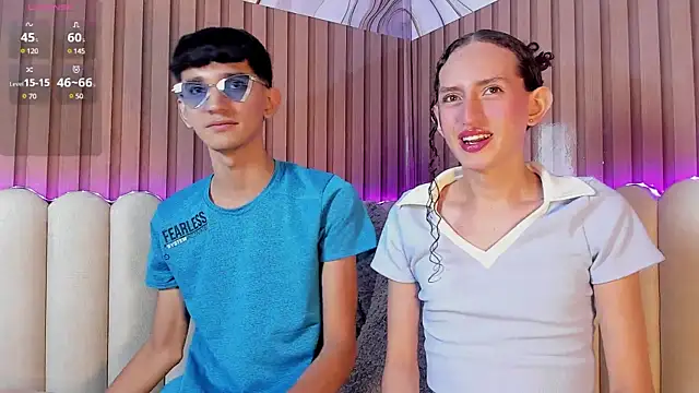 peachandtyron  online show from March 18, 2025, 7:10 pm