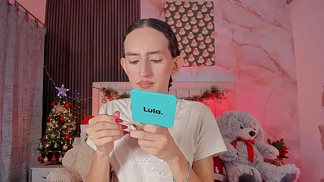 peachandtyron  online show from December 21, 2025, 4:08 am