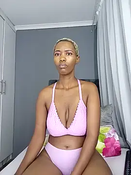 Snapshot of PREGGYGODESS chatting on February 5, 2026, 8:08 am PREGGYGODESS online show from February 5, 2026, 8:08 am