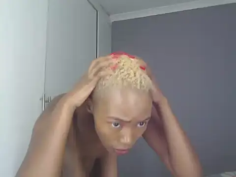 Snapshot of PREGGYGODESS chatting on February 25, 2026, 4:55 am PREGGYGODESS online show from February 25, 2026, 4:55 am