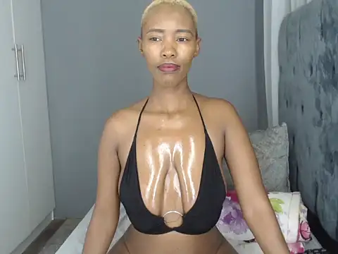 Snapshot of PREGGYGODESS chatting on February 26, 2026, 7:13 pm PREGGYGODESS online show from February 26, 2026, 7:13 pm