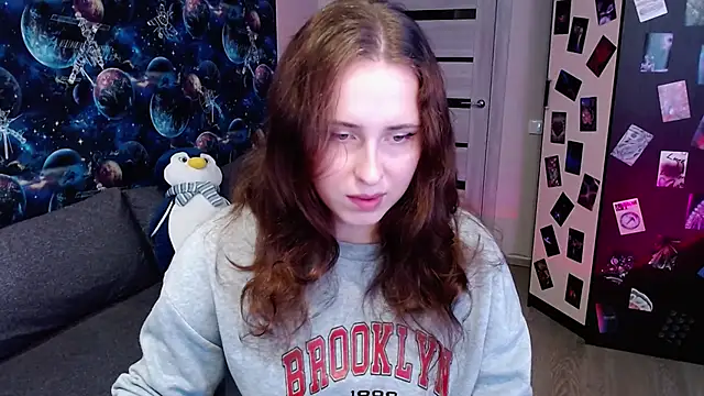 Snapshot of BarbiePieer chatting on October 15, 2025, 5:18 am BarbiePieer online show from October 15, 2025, 5:18 am