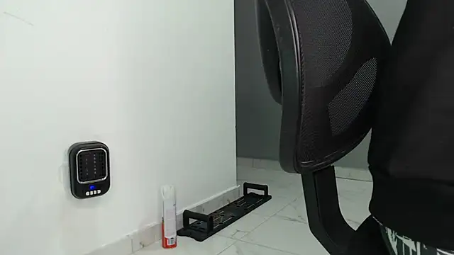 bigdick monster1 online show from October 18, 2025, 9:54 am