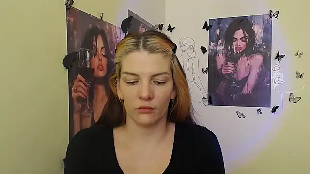 VanessaRey  online show from March 15, 2026, 7:14 am