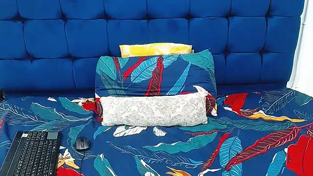 AriesCake online show from February 20, 2026, 7:10 am