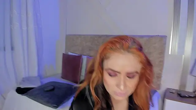 Snapshot of angelinarouse_ chatting on September 27, 2025, 4:39 am angelinarouse  online show from September 27, 2025, 4:39 am