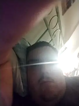 Snapshot of Piono chatting on March 20, 2025, 10:18 pm Piono online show from March 20, 2025, 10:18 pm