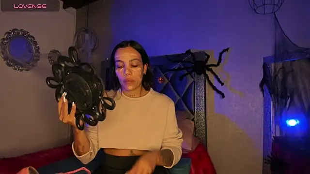 Danna williamss online show from October 29, 2025, 12:29 pm