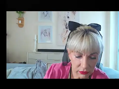 GabrielleTrue online show from October 27, 2025, 7:34 am