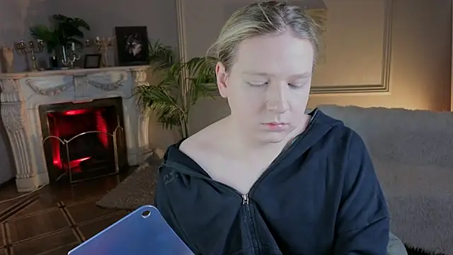 Jes Solar online show from November 15, 2025, 10:15 pm