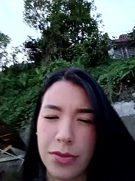 adrianagilton online show from November 1, 2025, 10:56 pm