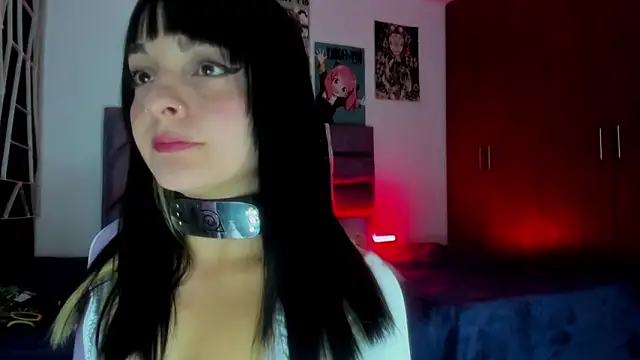 KARINNA  RAVEN online show from November 3, 2025, 10:53 pm