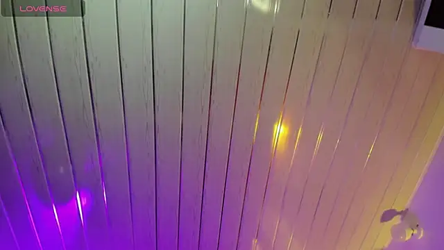 midory  online show from September 24, 2025, 3:32 am