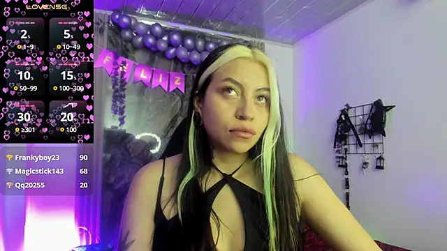 midory  online show from December 19, 2025, 3:46 am