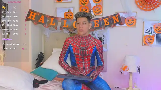 Almiboys online show from October 29, 2025, 8:32 pm