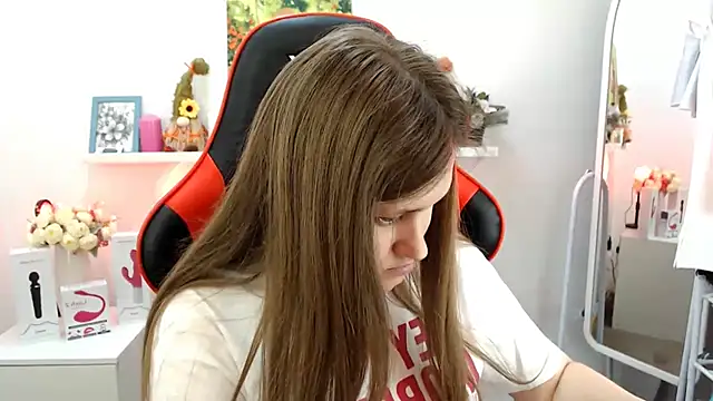 Lucky Lana online show from March 27, 2026, 8:26 am