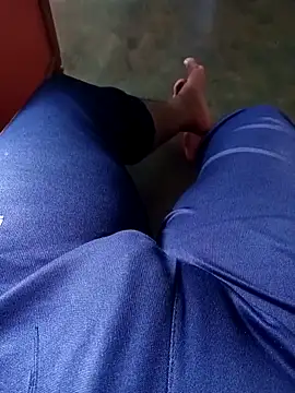 A-1PLAYBOY0 online show from September 9, 2025, 2:55 am