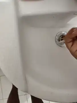 Snapshot of UAjit chatting on September 19, 2025, 1:07 am UAjit online show from September 19, 2025, 1:07 am