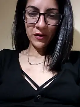 Snapshot of Camilitah chatting on October 2, 2025, 2:51 am Camilitah online show from October 2, 2025, 2:51 am