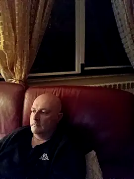 Alexis Bull online show from March 29, 2026, 9:37 pm