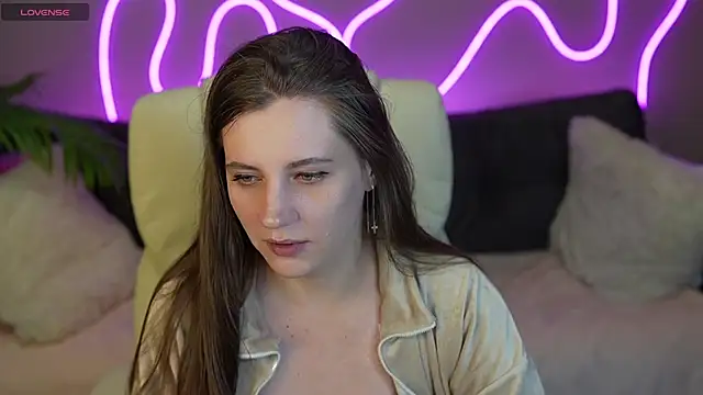 Snapshot of ValeryMurr chatting on October 8, 2025, 6:49 pm ValeryMurr online show from October 8, 2025, 6:49 pm